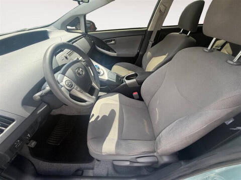 2015 Toyota Prius Two