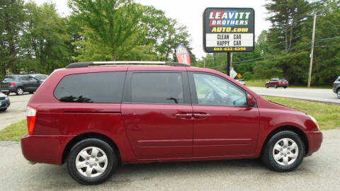 2009 Kia Sedona for sale at Leavitt Brothers Auto in Hooksett NH