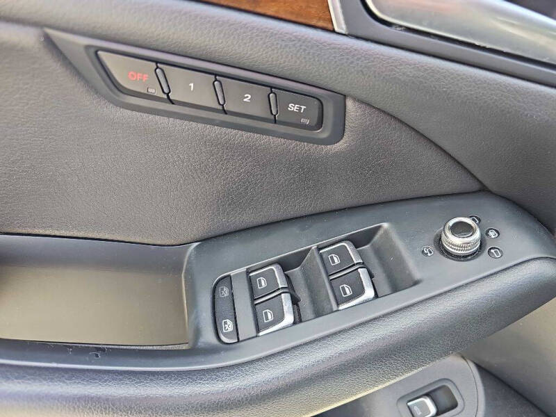 2015 Audi Q5 2.0T quattro Premium Plus