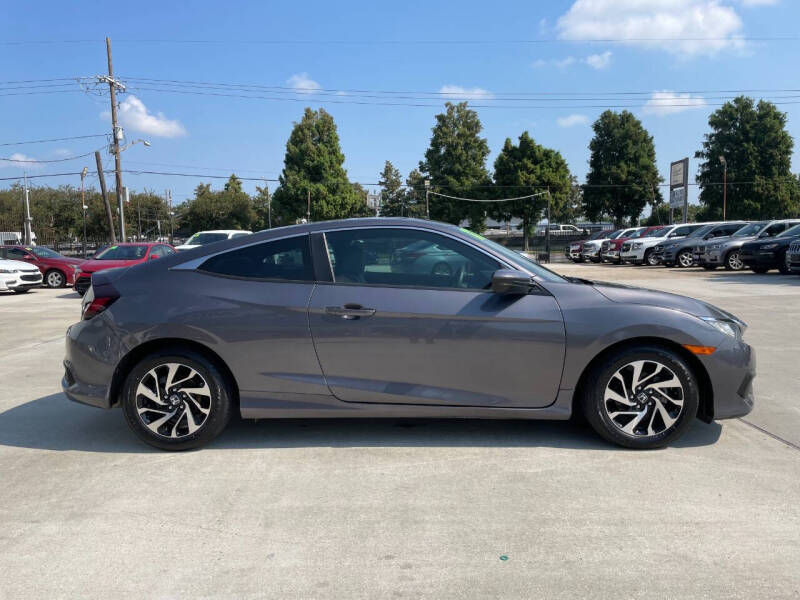 2017 Honda Civic LX-P