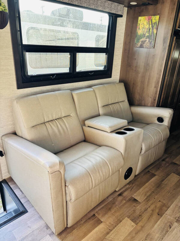 2021 Jayco Grey Hawk 27U