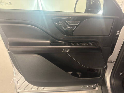 2023 Lincoln Aviator Standard