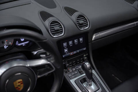 2023 Porsche 718 Boxster S