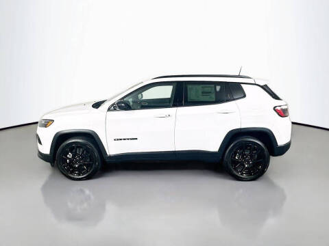 2026 Jeep Compass Latitude Altitude
