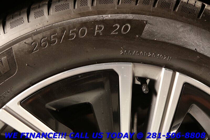 2024 Cadillac LYRIQ Luxury 1