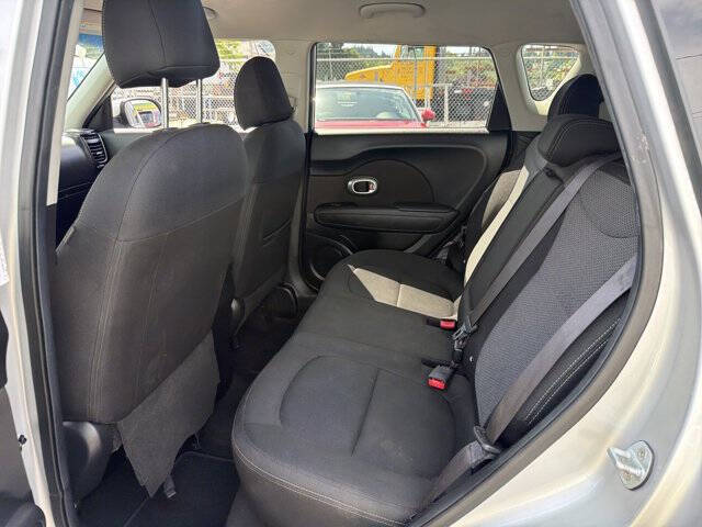 2019 Kia Soul +
