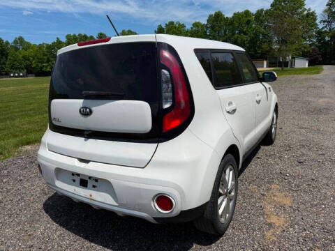 2018 Kia Soul +