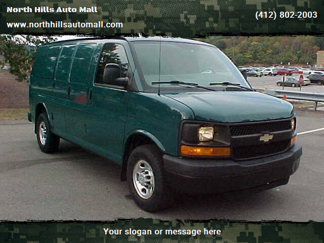 2011 Chevrolet Express Cargo Work Van's photo