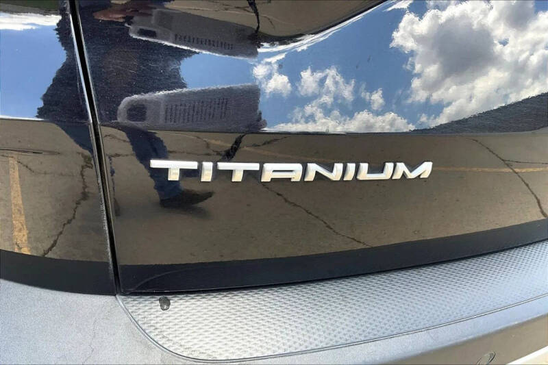 2021 Ford Escape Titanium