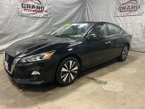 2020 Nissan Altima for sale at GRAND AUTO SALES in Grand Island NE