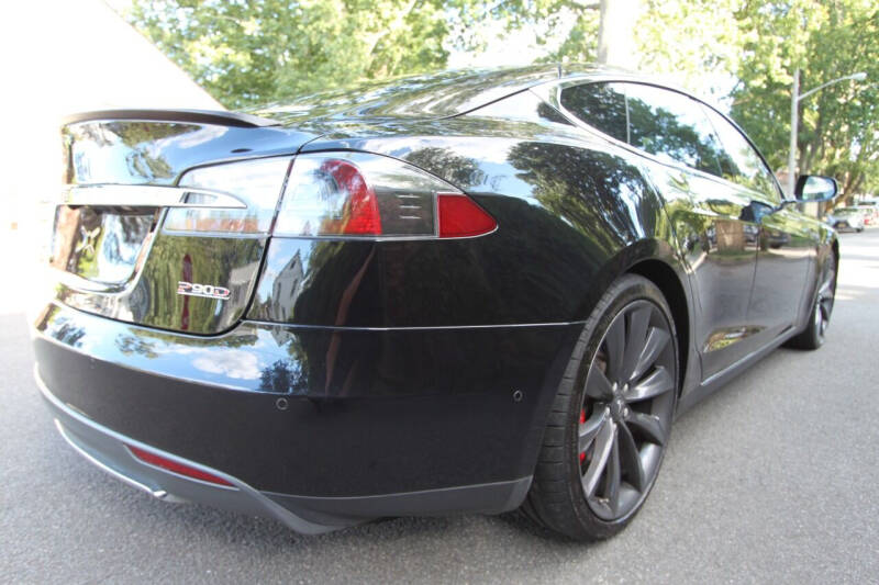 2016 Tesla Model S P90D