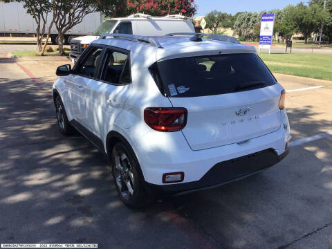 2022 Hyundai Venue SEL