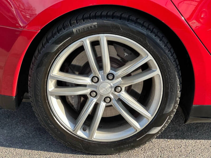 2013 Tesla Model S