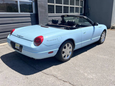 2003 Ford Thunderbird