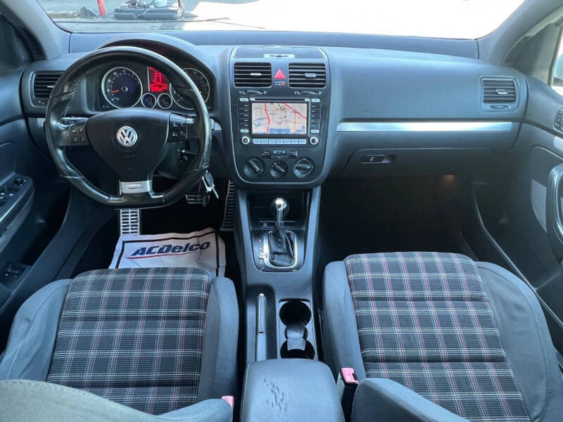 2009 Volkswagen GTI Base PZEV