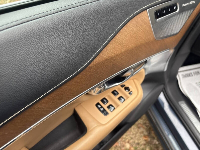 2019 Volvo XC90 T6 Inscription