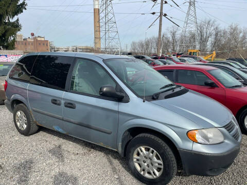 2006 Dodge Caravan for sale at Trocci's Auto Sales in West Pittsburg PA