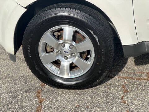 2011 Ford Escape XLT