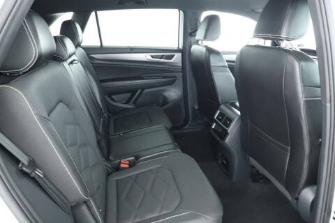 2024 Volkswagen Atlas Cross Sport SE 4Motion