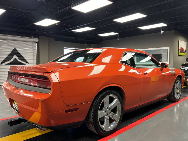 2009 Dodge Challenger R/T photo 6