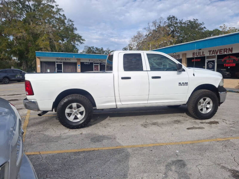 RAM Ram 1500 Pickup's photo