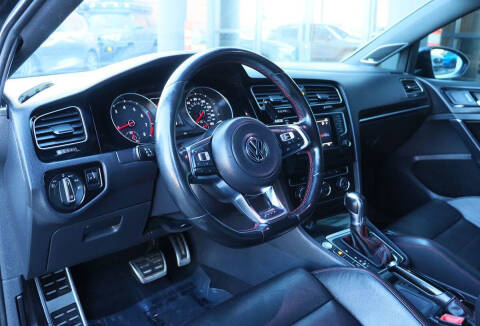 2015 Volkswagen Golf GTI SE