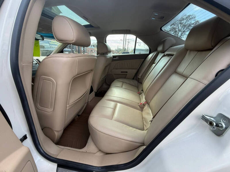 2005 Cadillac STS
