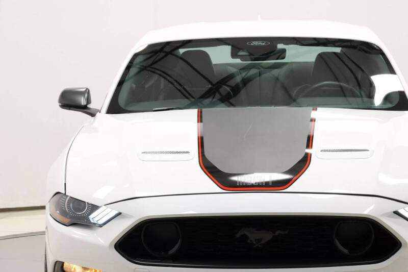 2022 Ford Mustang Mach 1