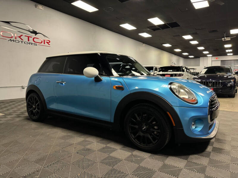 2017 MINI Hardtop 2 Door for sale at Boktor Motors - Las Vegas in Las Vegas NV