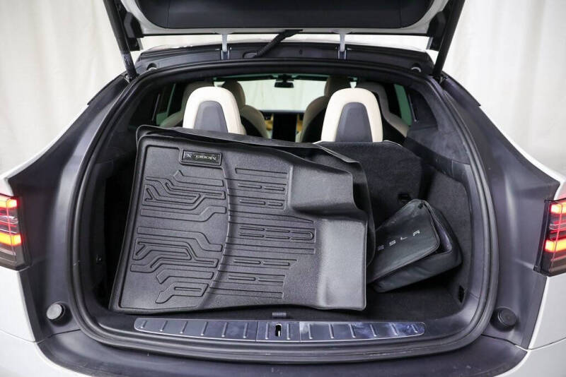 2021 Tesla Model X Performance