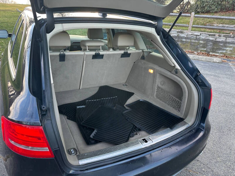 2012 Audi A4 2.0T quattro Avant Premium Plus