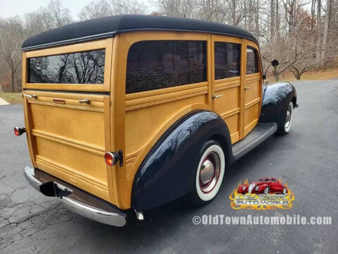 1940 Ford Deluxe