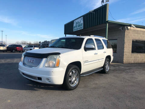 2007 GMC Yukon for sale at B & J Auto Sales in Auburn KY