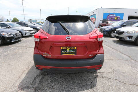 2020 Nissan Kicks SR