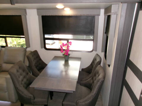 2022 Keystone RV Sprinter 3570LFT