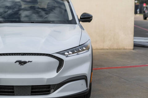 2023 Ford Mustang Mach-E Select
