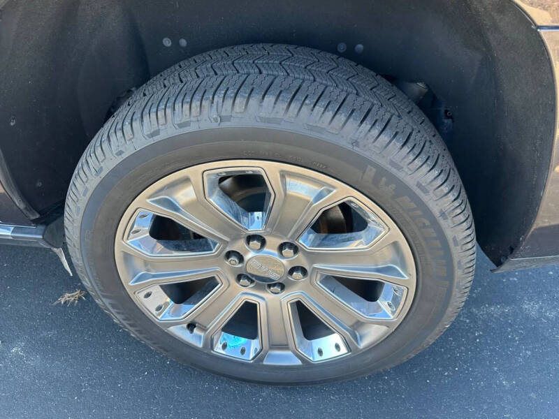 2017 GMC Yukon Denali