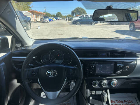 2016 Toyota Corolla LE