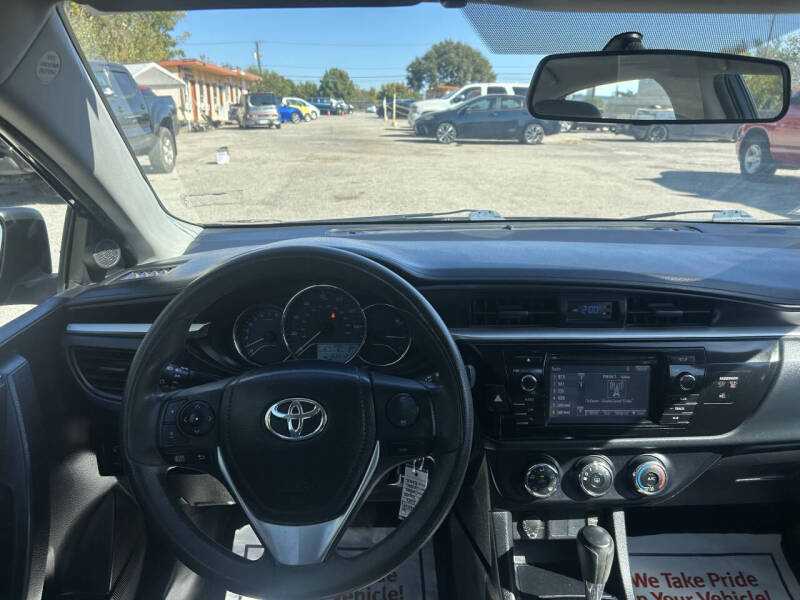 2016 Toyota Corolla LE