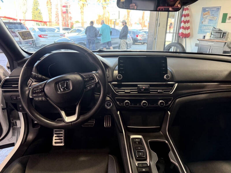 2022 Honda Accord Hybrid Sport