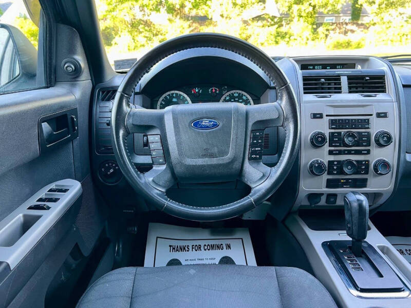 2011 Ford Escape XLT
