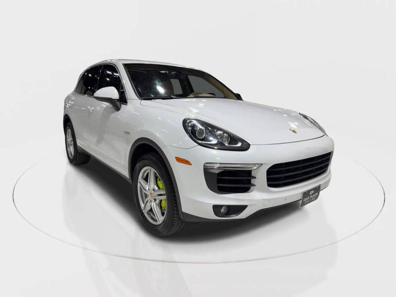 2015 Porsche Cayenne S E-Hybrid