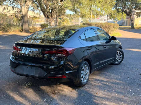 2020 Hyundai Elantra