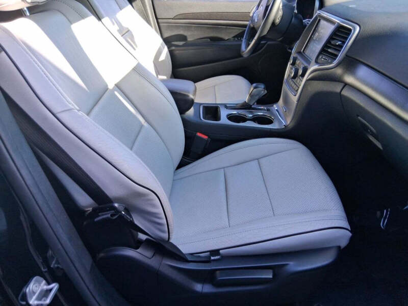 2018 Jeep Grand Cherokee Laredo E