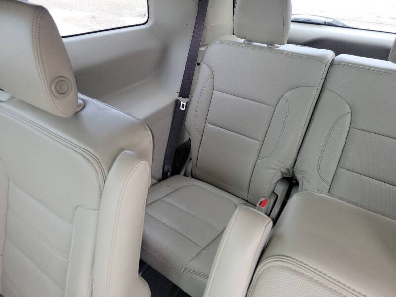 2019 GMC Acadia Denali