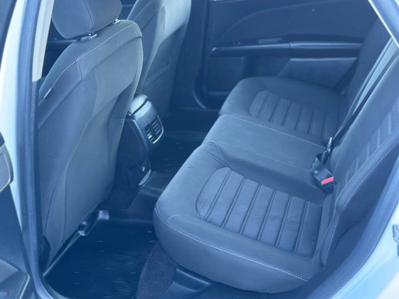 2020 Ford Fusion Hybrid SE