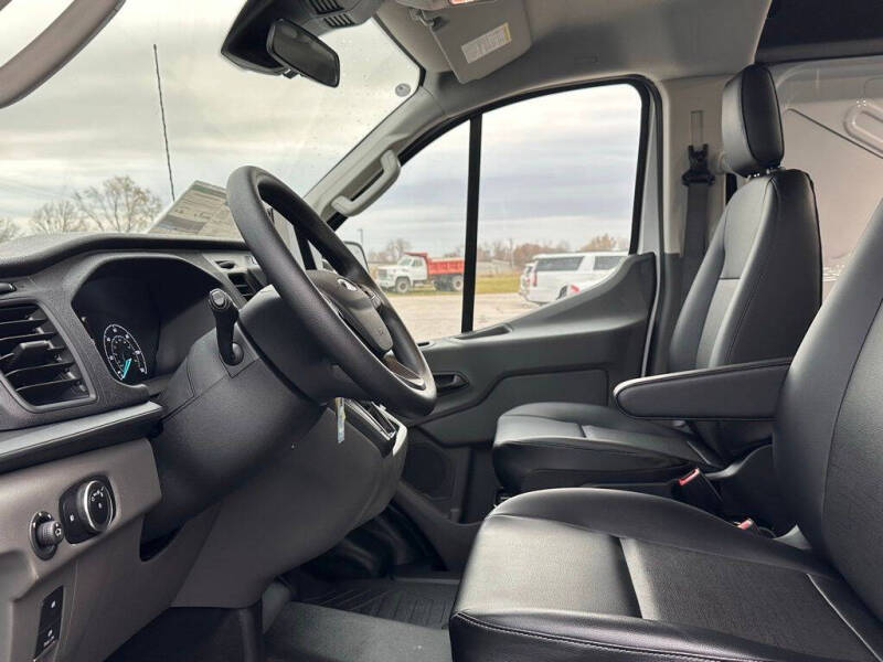 2025 Ford Transit