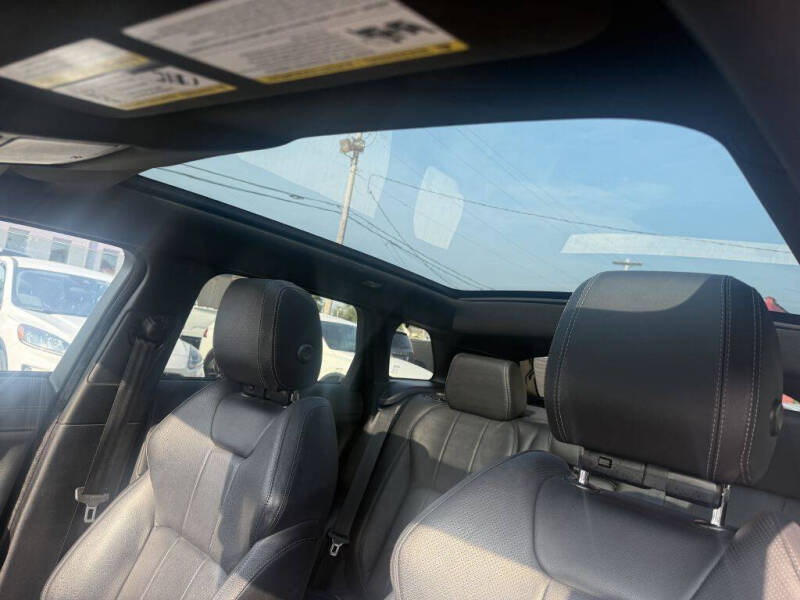 2019 Land Rover Range Rover Evoque SE