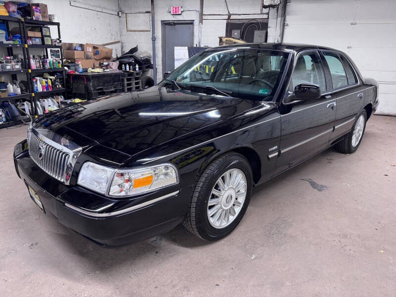 2011 Mercury Grand Marquis LS