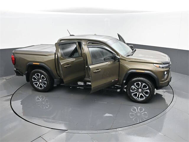 2024 GMC Canyon AT4